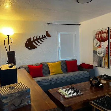 Maison Bord De Calypso