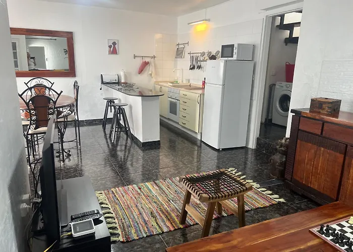 Maison Bord De Calypso